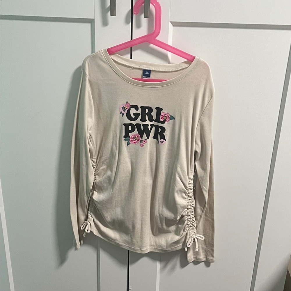 Old Navy Cream 'GRL PWR' Long Sleeve Tee